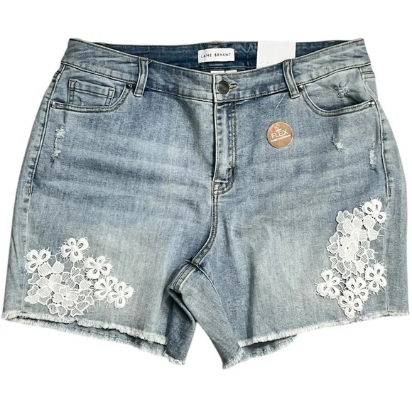 Lane Bryant Jean Midrise Shorts White Applique Lace Detail NWT Size 14 - Picture 1 of 8